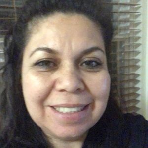 Meet your Posher, Raquel